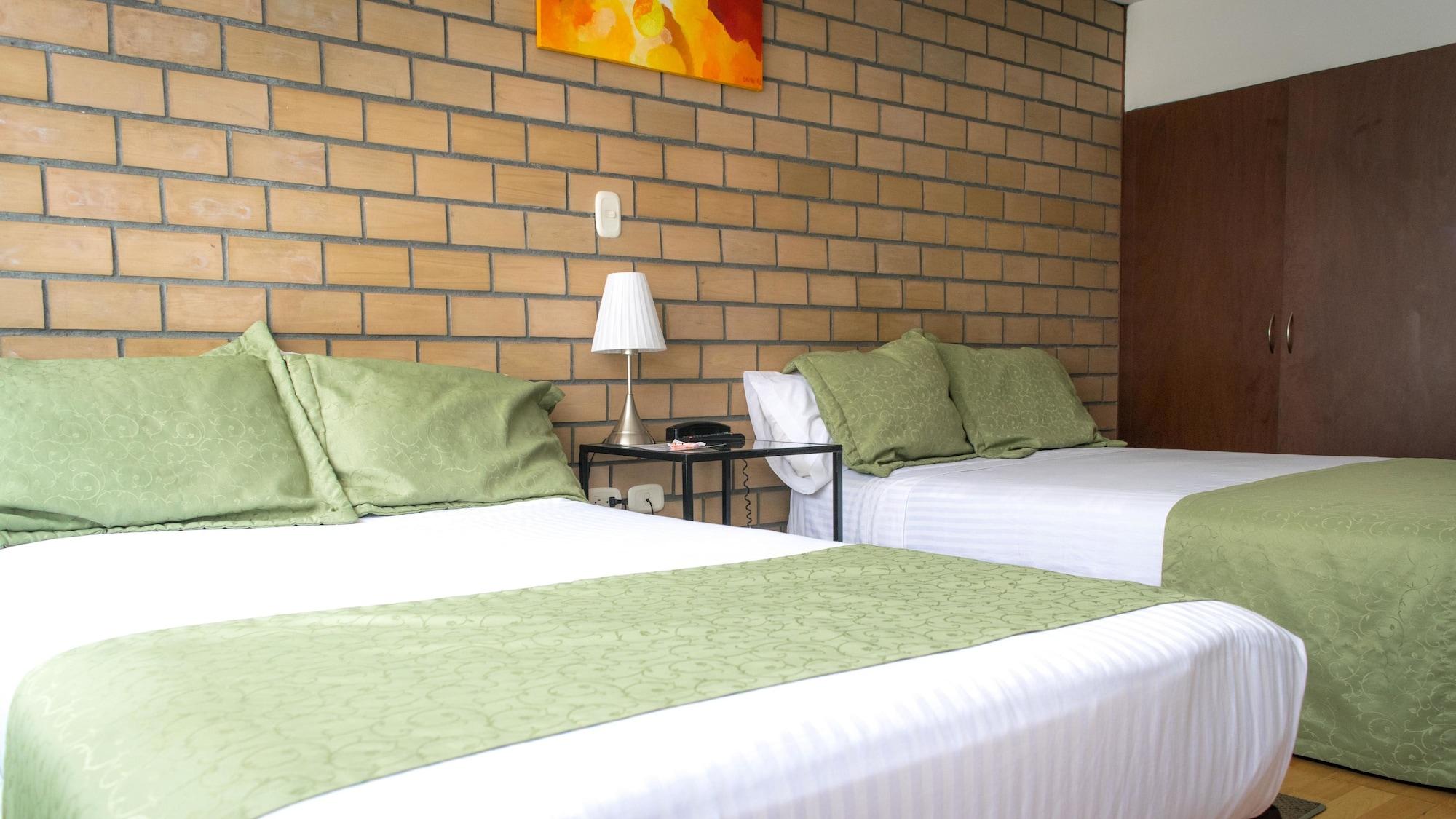 Hotel Portal De Milán Manizales Buitenkant foto