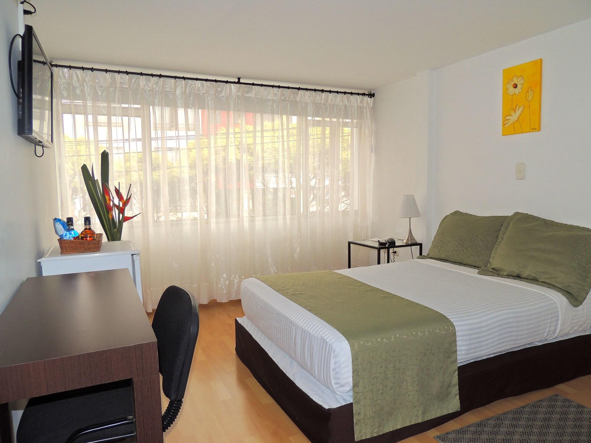 Hotel Portal De Milán Manizales Buitenkant foto